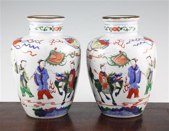 A pair of Chinese Wucai ovoid vases, Wanli marks, late 19th / early 20th century, 22cm